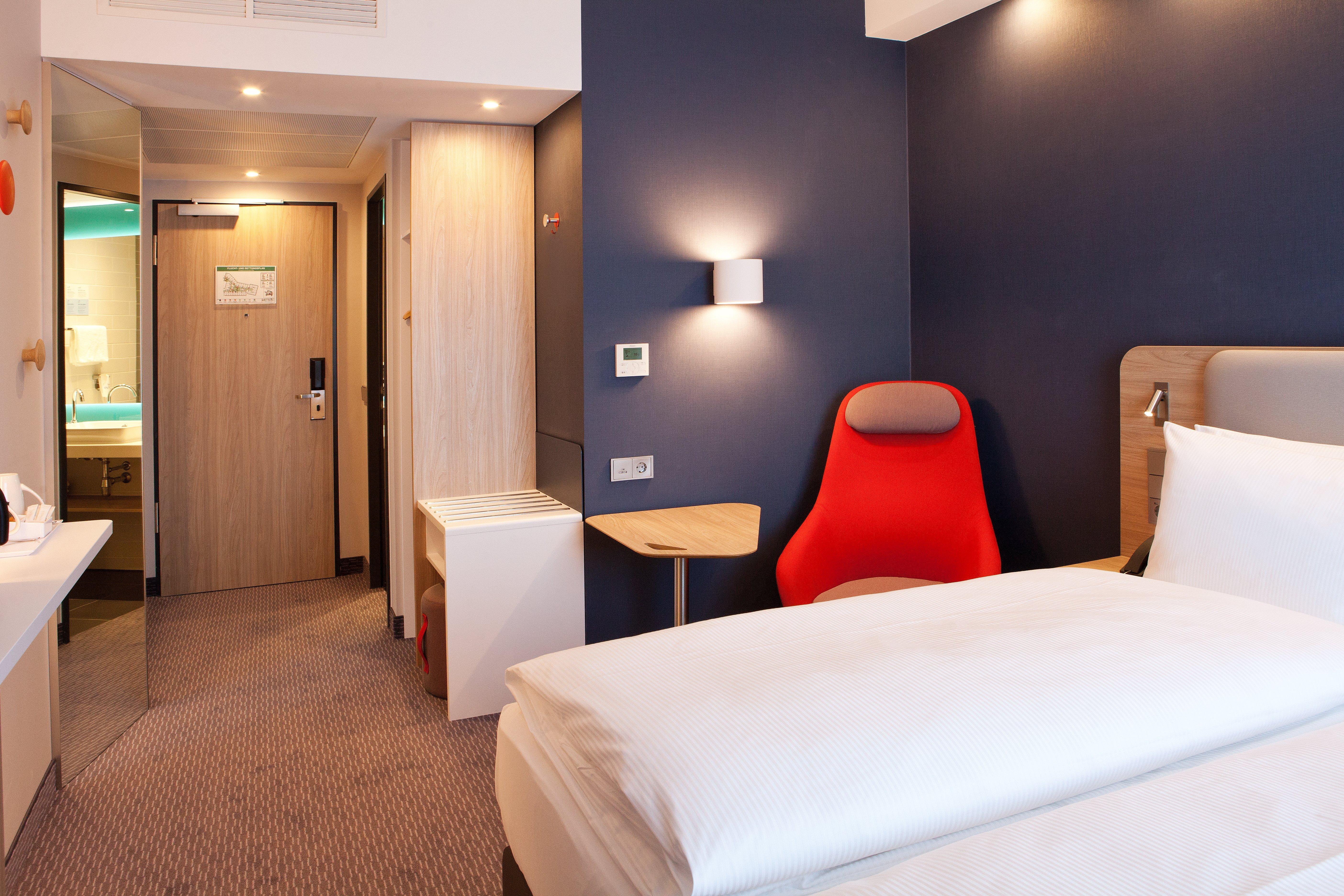 Holiday Inn Express Munich - Olching By Ihg Extérieur photo
