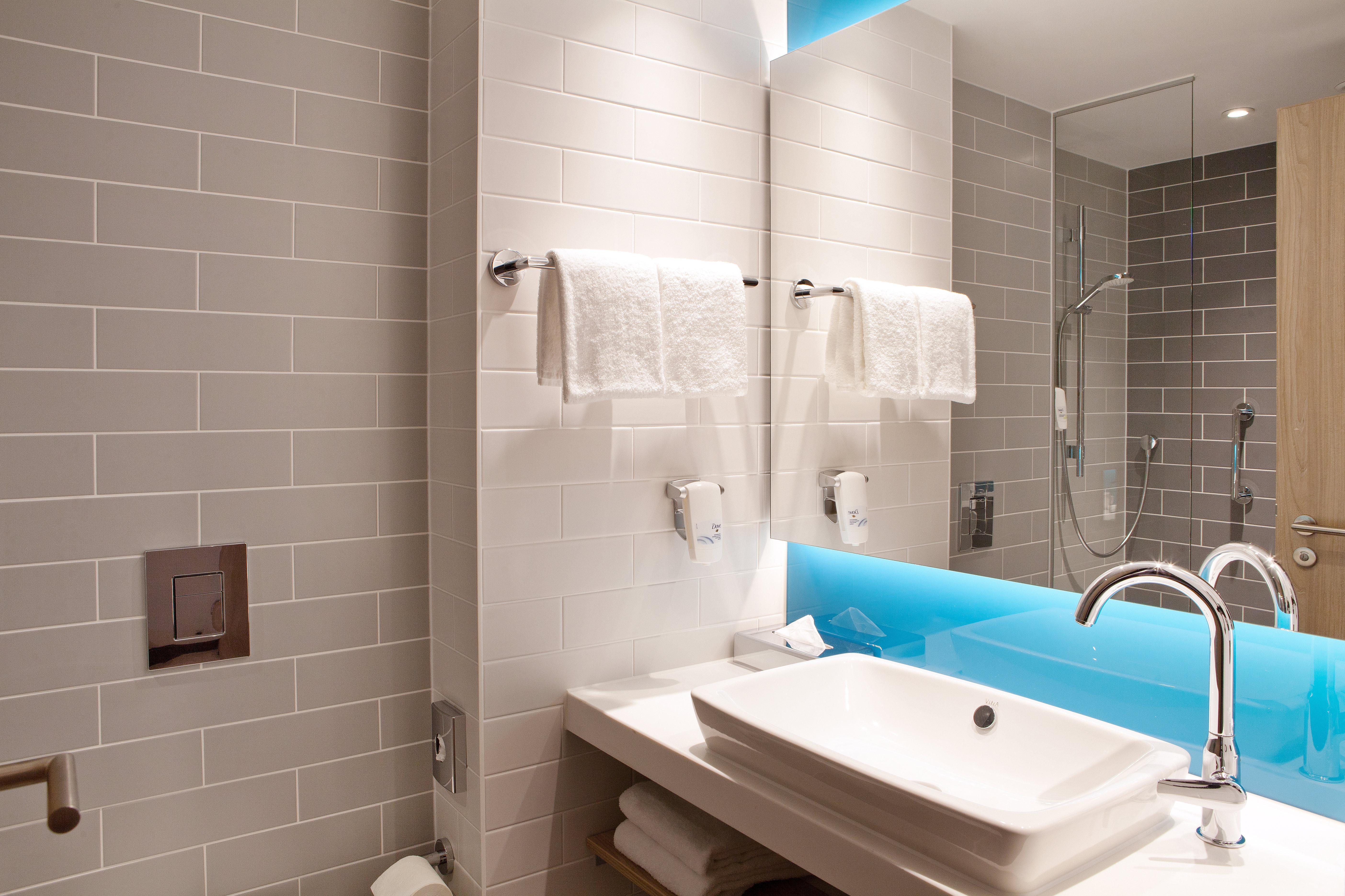 Holiday Inn Express Munich - Olching By Ihg Extérieur photo